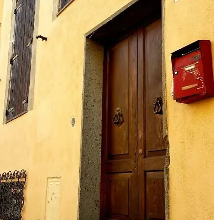 Tre Piani Sopra I Calanchi *