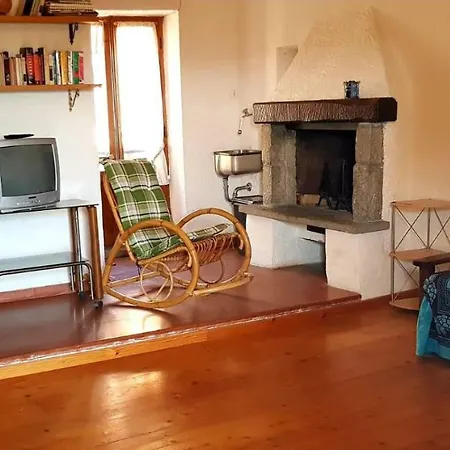 Tre Piani Sopra I Calanchi Lubriano